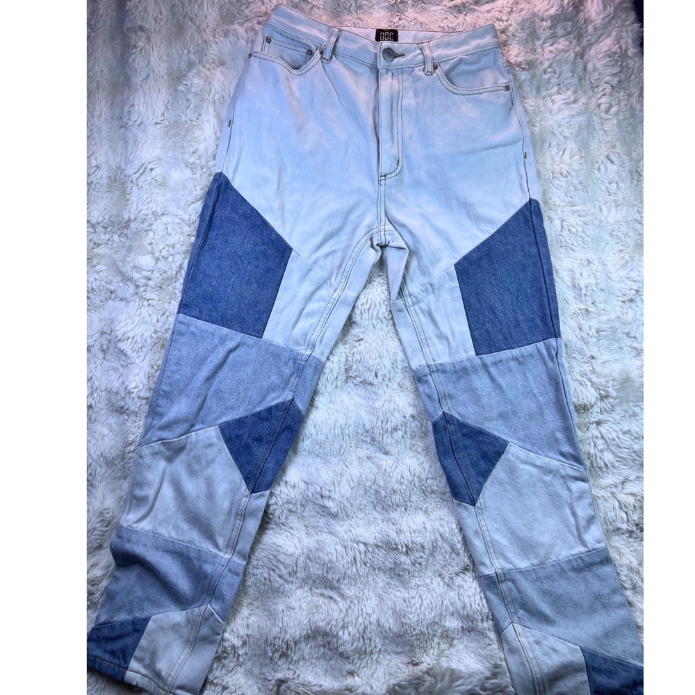BDG Urban Outfitters Patchwork Mom High-Rise Jeans Blue Multi Denim Size 27. A35
